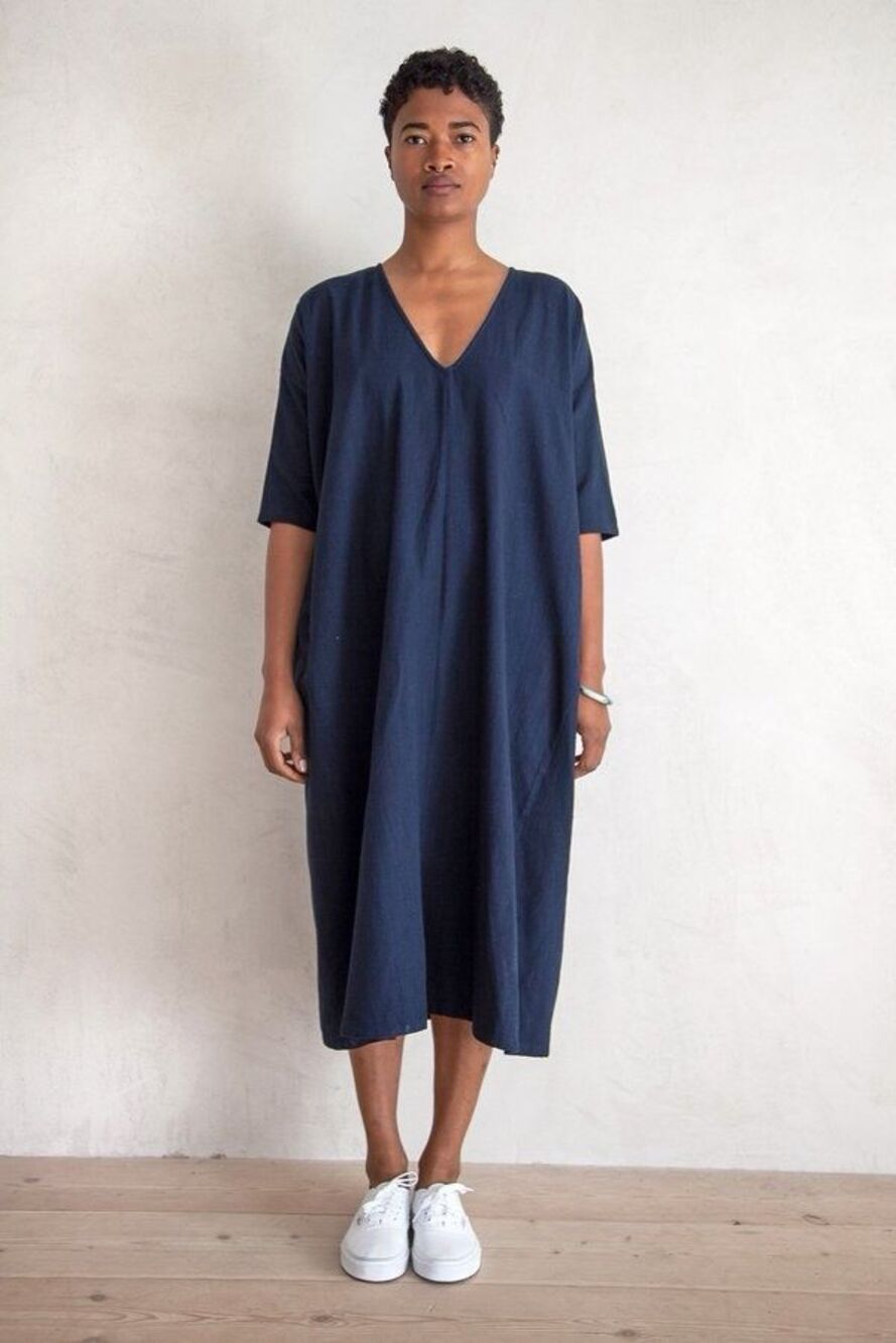 ✨Ali Golden FULL WITH POCKETS NAVY SZ XS/S DRESS✨